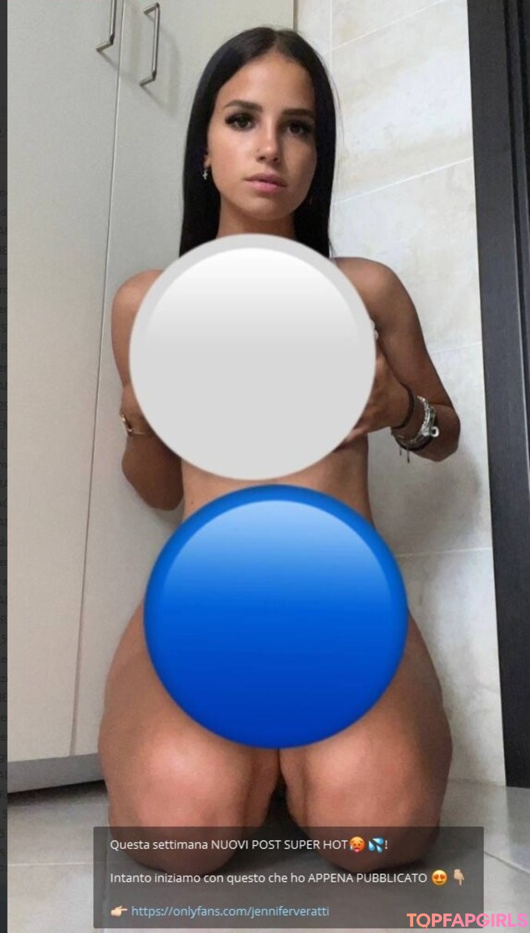 File:Plüschow, Wilhelm von (1852-1930) - n. 11604 - Donna con sarcofago rom...