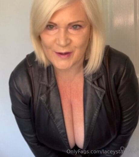 Laceystarrfree hot model galleries