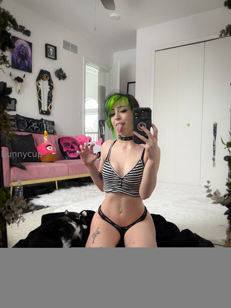 Bunnycup pornstar art photo