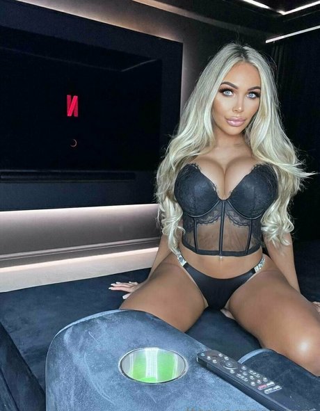 big tits tattoos onlyfans erotic photos