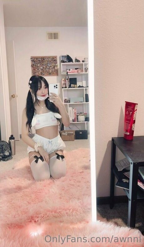 awnni high quality pornstar gallery