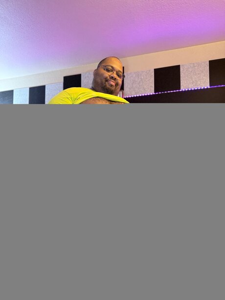 Blkhole420 model hot img