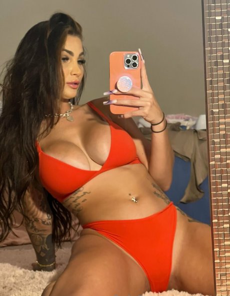 VIPKay model naked image