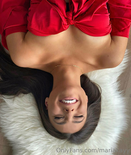 mariaakk beautiful pornstar pictures