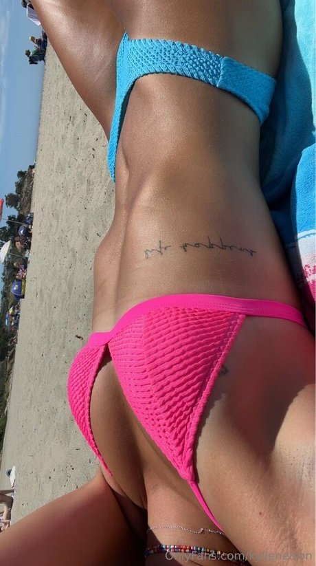 kylienelson model adult pics