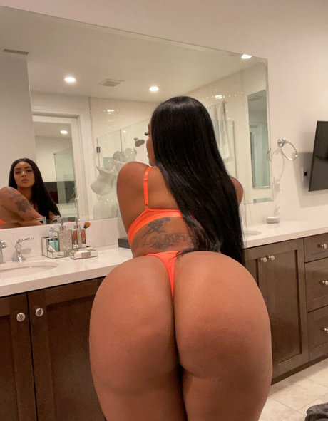 babe onlyfans beautiful naked photos