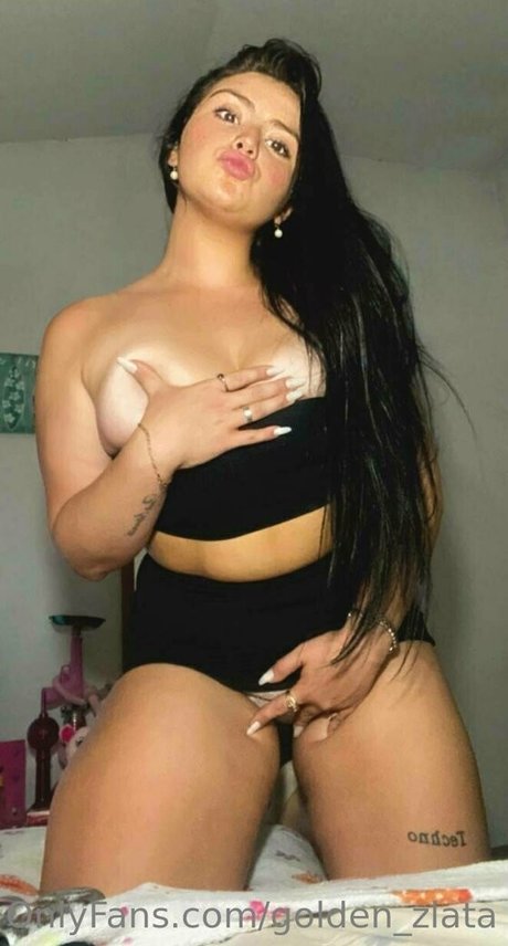 golden_zlata model nudes picture