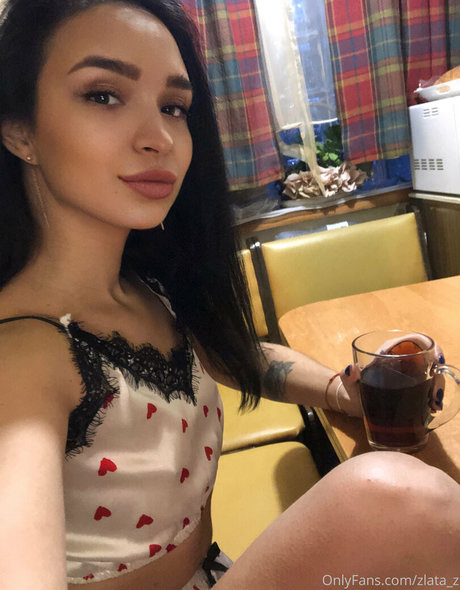 golden_zlata star pornographic picture