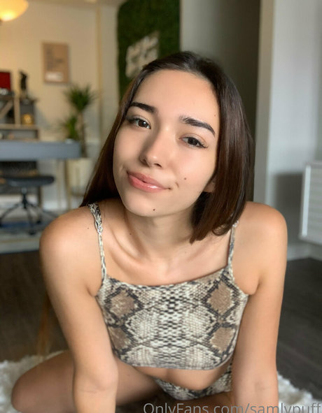 samlypuff model erotic pic