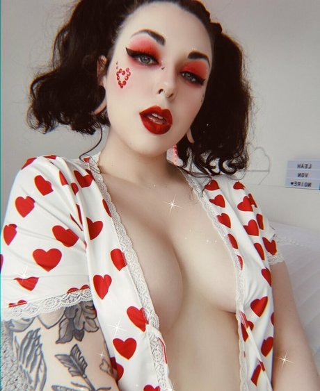 leahvonnoirefree nudes pornstar picture