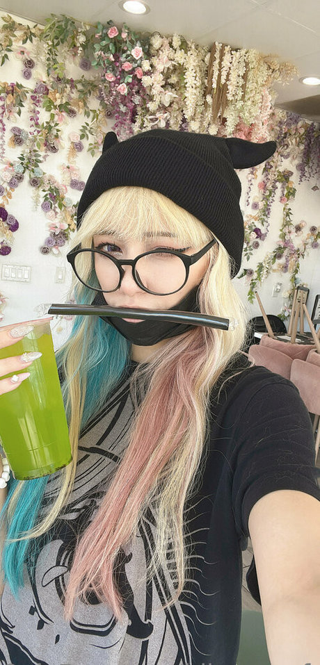 goth teen onlyfans free naked img