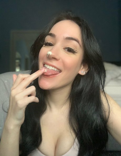 chubby mature onlyfans pornographic photos