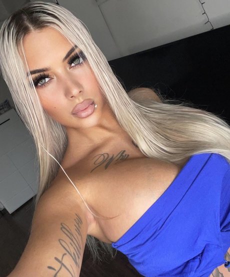 babe onlyfans pretty picture