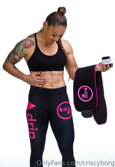 criscyborg star sexy pic