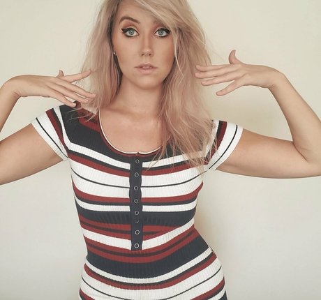 bigblueeyes666 pornstar pretty pic
